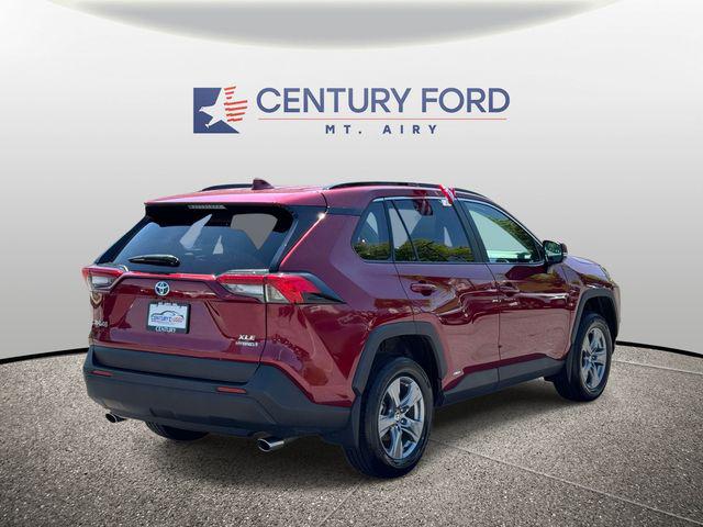 2024 Toyota RAV4 Hybrid XLE