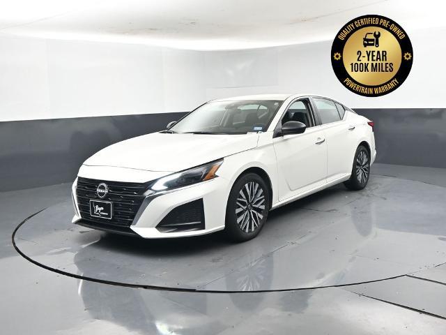 2025 Nissan Altima SV FWD