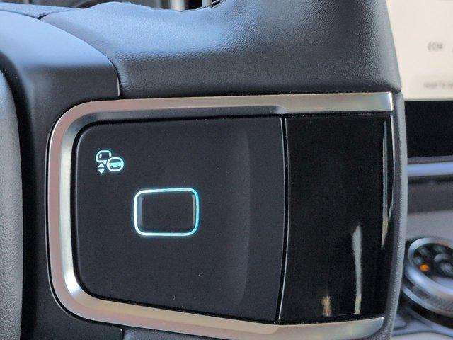 2025 Ford Expedition Active MAX
