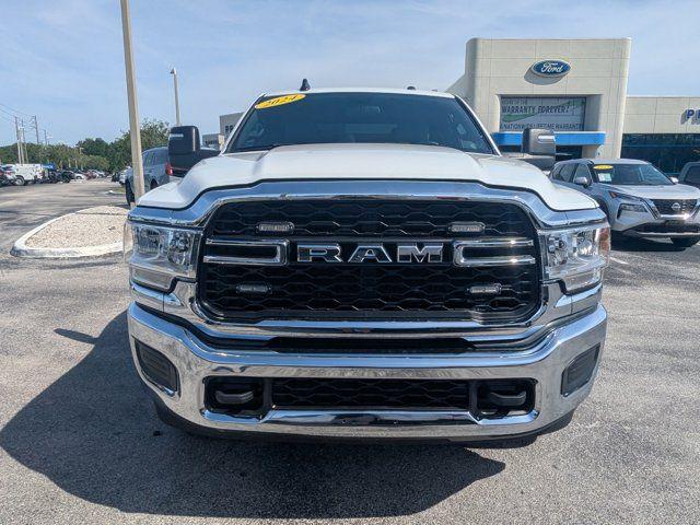 2024 Ram 3500 Tradesman Crew Cab 4x4 6'4" Box