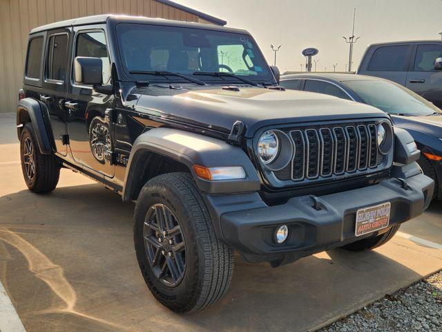 2025 Jeep Wrangler 4-Door Summit 4x4 for sale in Gainesville, TX