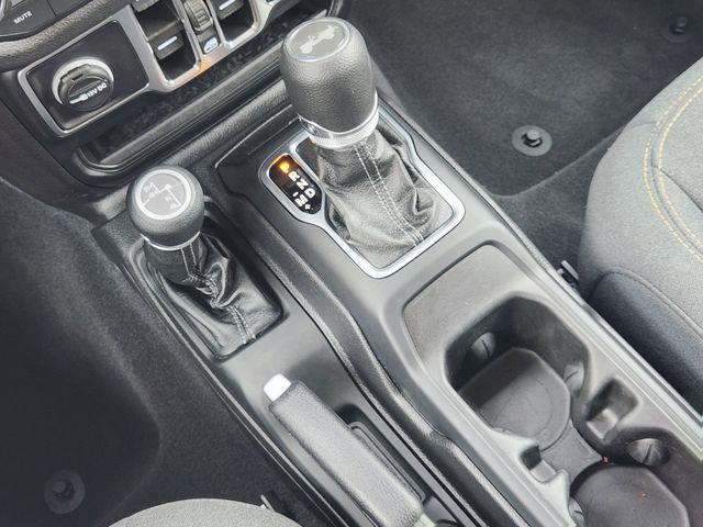 2025 Jeep Wrangler 4-Door Summit 4x4