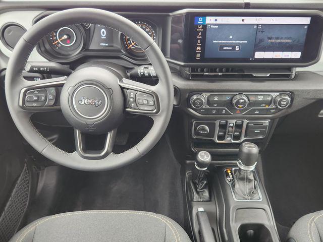 2025 Jeep Wrangler 4-Door Summit 4x4