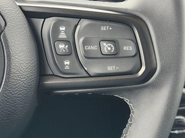 2025 Jeep Wrangler 4-Door Summit 4x4