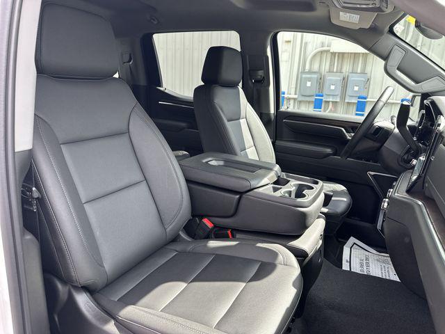 2026 GMC Sierra 1500 Crew Cab, Short Bed, SLT, 4WD
