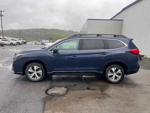 2023 Subaru Ascent Premium 8-Passenger