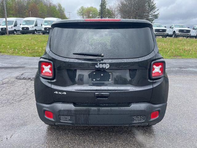 2023 Jeep Renegade Latitude 4x4