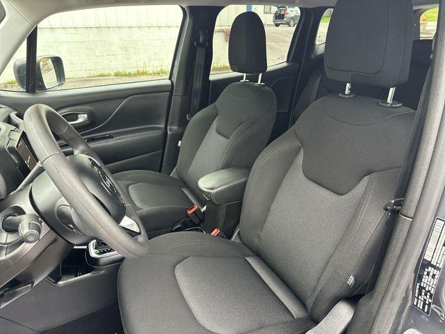 2023 Jeep Renegade Latitude 4x4