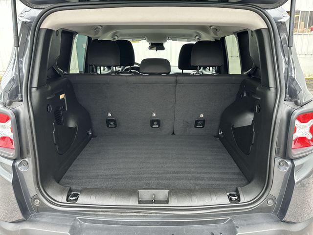 2023 Jeep Renegade Latitude 4x4
