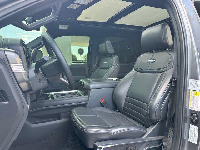 2025 Ford F-250 Platinum