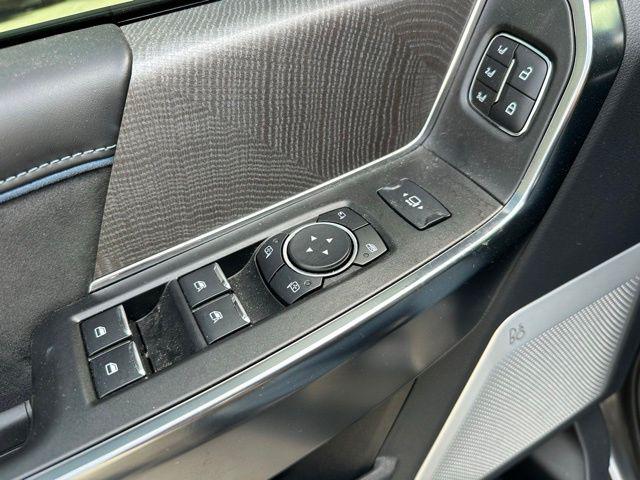 2025 Ford F-250 Platinum