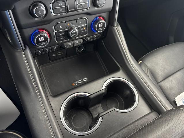 2022 Chevrolet Suburban 4WD Premier