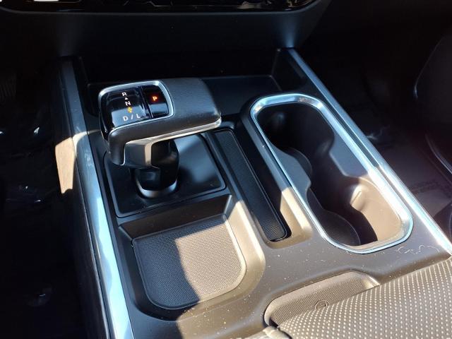 2022 Chevrolet Silverado 1500 4WD Crew Cab Short Bed LTZ