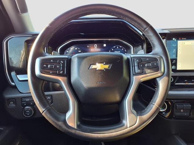 2022 Chevrolet Silverado 1500 4WD Crew Cab Short Bed LTZ