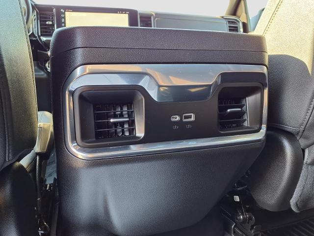 2022 Chevrolet Silverado 1500 4WD Crew Cab Short Bed LTZ