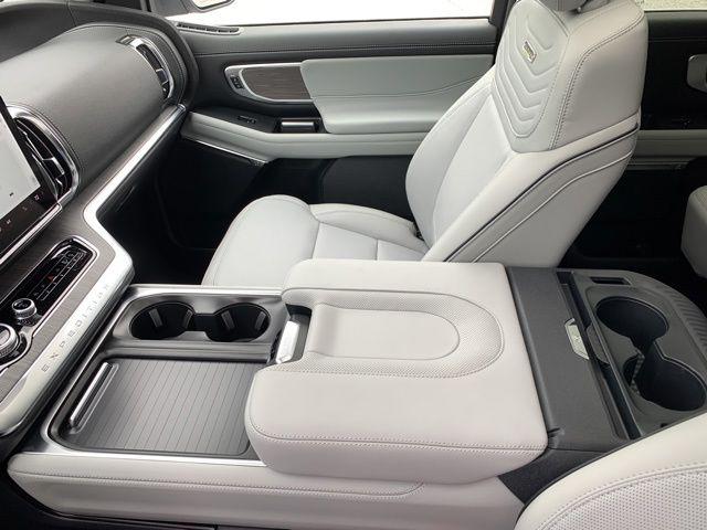 2026 Ford Expedition Max Platinum MAX