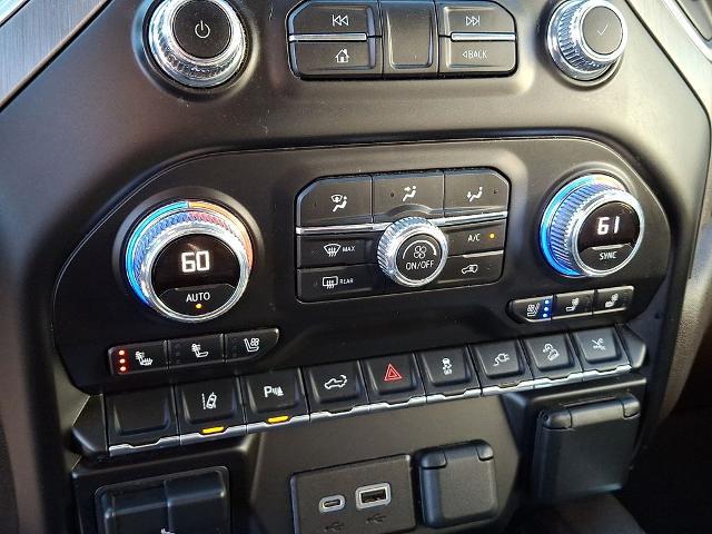 2022 GMC Sierra 2500HD 4WD Crew Cab Standard Bed Denali