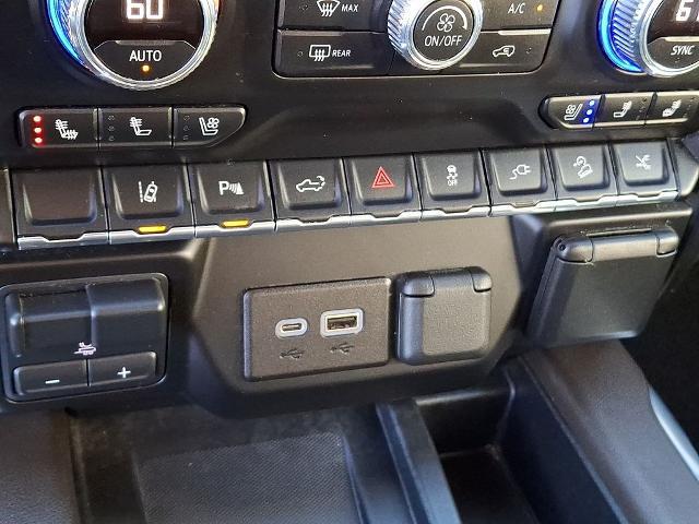 2022 GMC Sierra 2500HD 4WD Crew Cab Standard Bed Denali