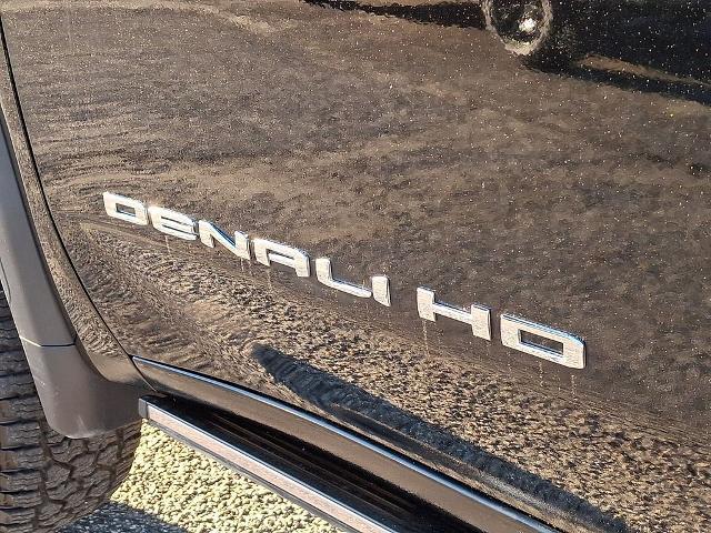 2022 GMC Sierra 2500HD 4WD Crew Cab Standard Bed Denali