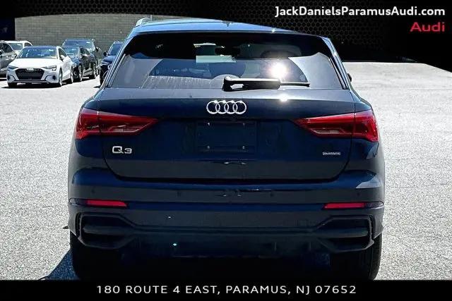 2023 Audi Q3 Premium 45 TFSI S line quattro Tiptronic
