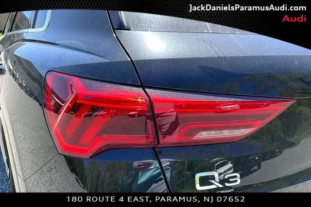 2023 Audi Q3 Premium 45 TFSI S line quattro Tiptronic