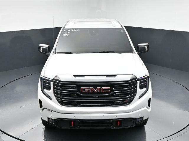 2024 GMC Sierra 1500 4WD Crew Cab Short Box AT4