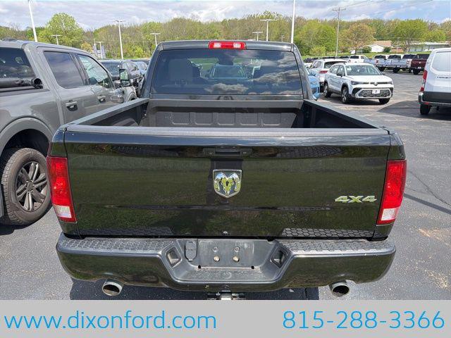 2018 Ram 1500 Express Crew Cab 4x4 5'7" Box