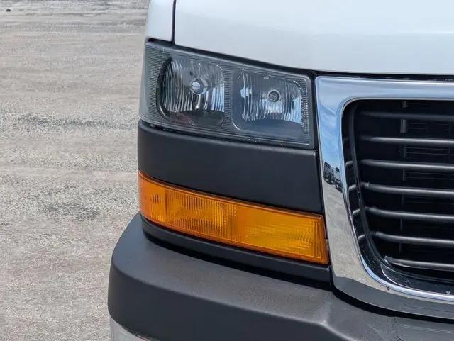 2024 GMC Savana Cargo RWD 2500 Regular Wheelbase Work Van