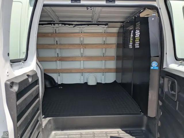 2024 GMC Savana Cargo RWD 2500 Regular Wheelbase Work Van