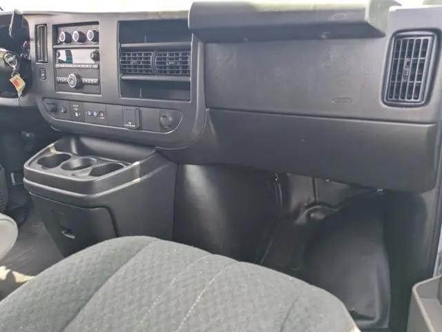 2024 GMC Savana Cargo RWD 2500 Regular Wheelbase Work Van