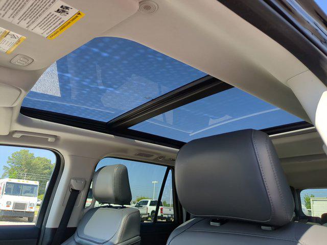 2025 Ford Expedition Active MAX