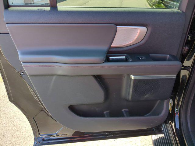 2025 Ford Expedition Active MAX