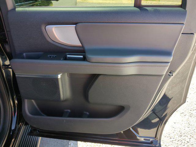 2025 Ford Expedition Active MAX