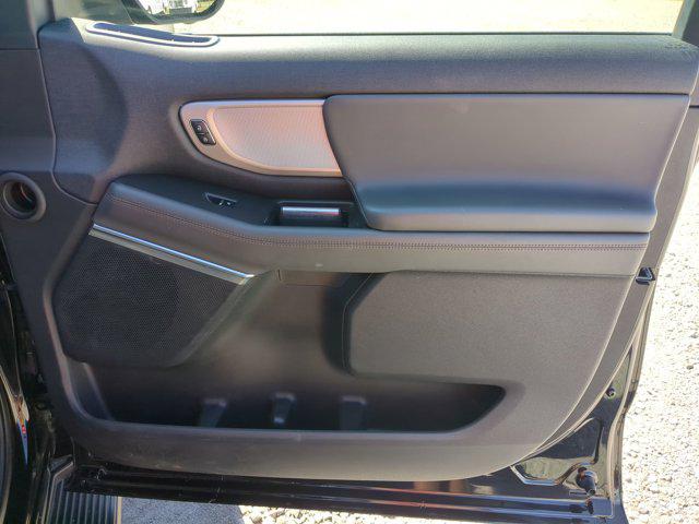 2025 Ford Expedition Active MAX