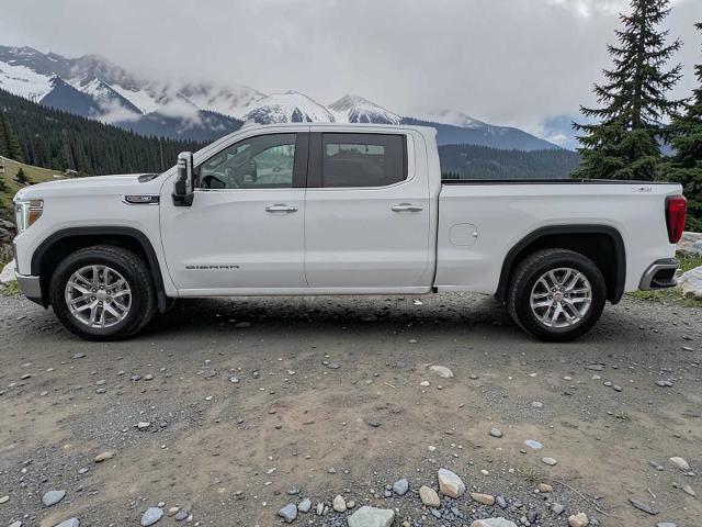 2022 GMC Sierra 1500 Limited 4WD Crew Cab Standard Box SLT