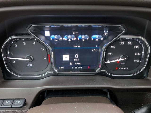 2022 GMC Sierra 1500 Limited 4WD Crew Cab Standard Box SLT