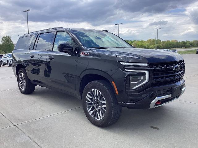 2025 Chevrolet Suburban 4WD Z71