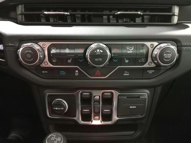 2024 Jeep Wrangler 4xe Sahara 4xe