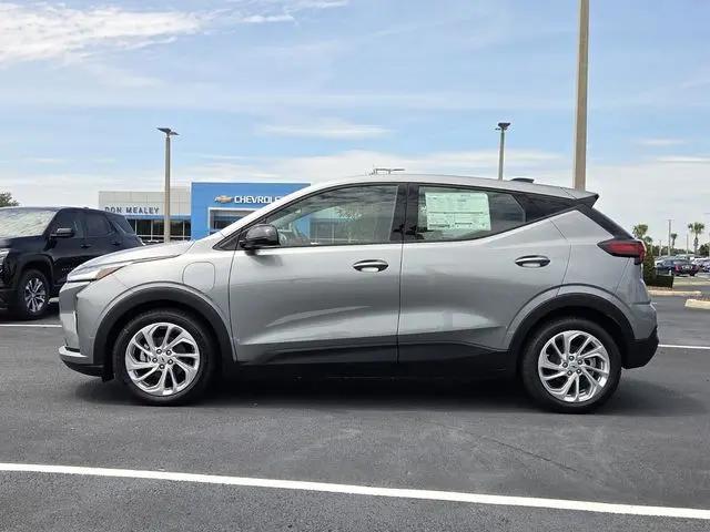 2027 Chevrolet Bolt LT FWD