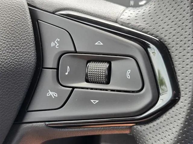 2027 Chevrolet Bolt LT FWD