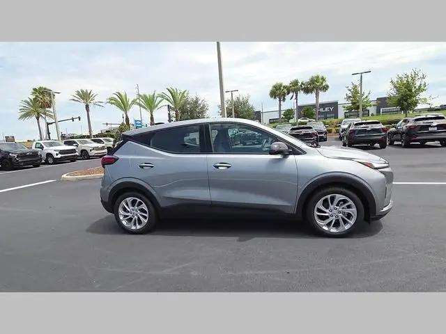 2027 Chevrolet Bolt LT FWD