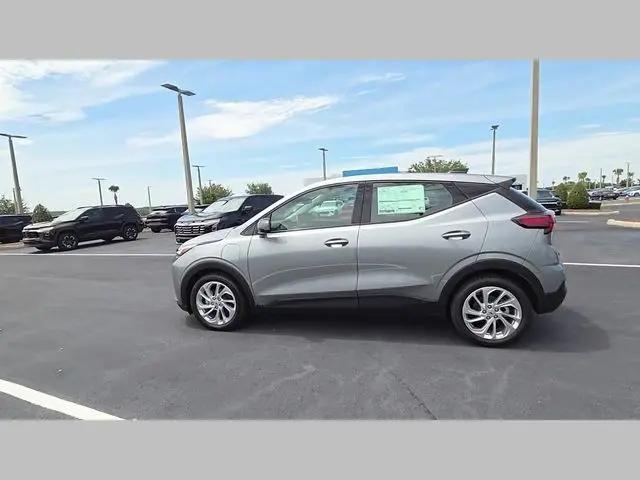2027 Chevrolet Bolt LT FWD