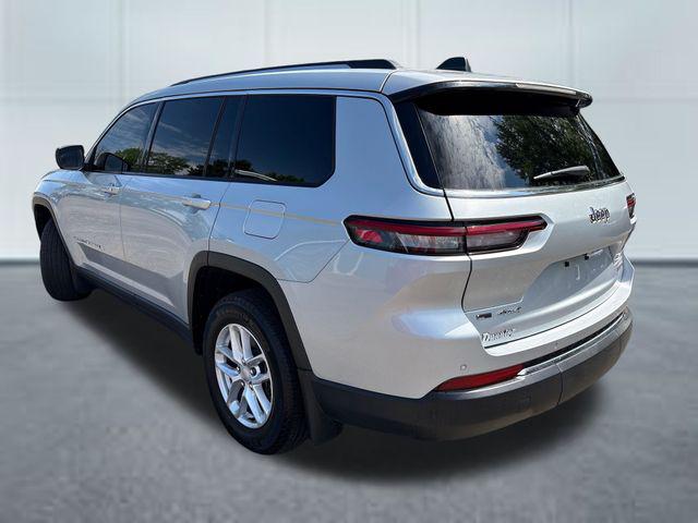 2023 Jeep Grand Cherokee L Laredo 4x4