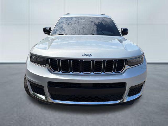 2023 Jeep Grand Cherokee L Laredo 4x4