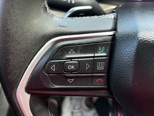 2023 Jeep Grand Cherokee L Laredo 4x4