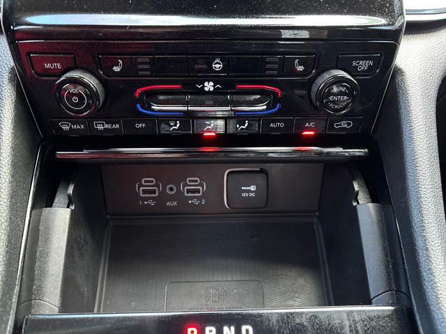 2023 Jeep Grand Cherokee L Laredo 4x4