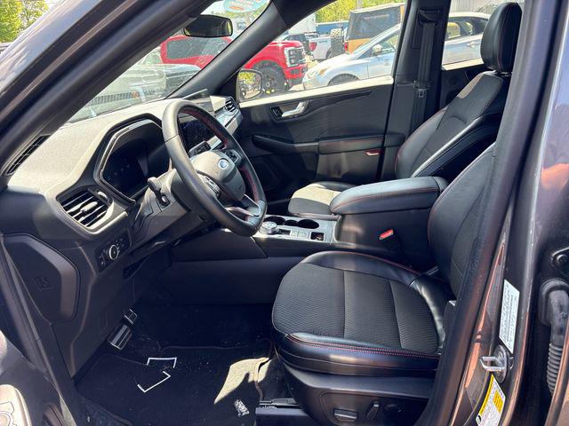 2023 Ford Escape ST-Line Select