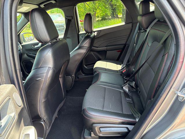 2023 Ford Escape ST-Line Select