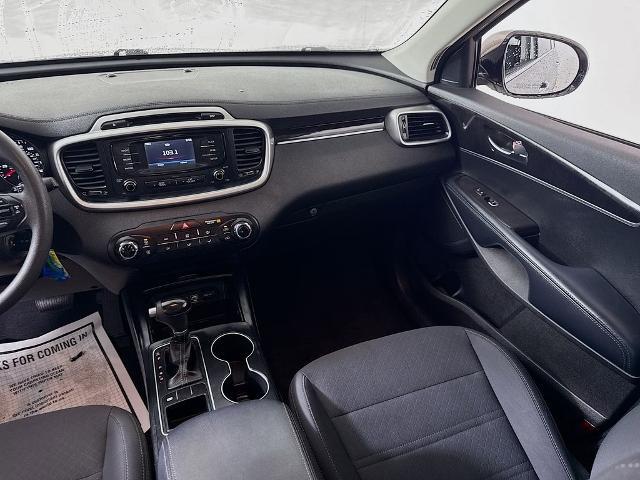 2017 Kia Sorento 2.4L LX