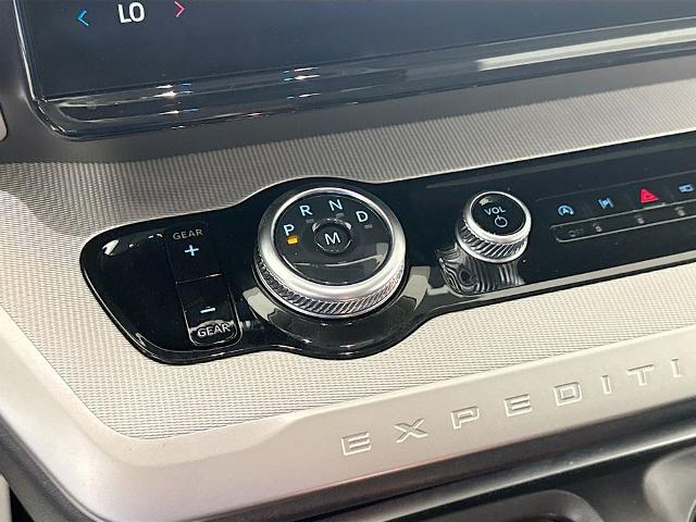 2025 Ford Expedition Active MAX